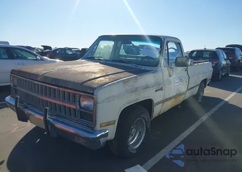 1981 GMC C1500 z USA, uszkodzony, nr VIN 1GTDC14D6BB518276